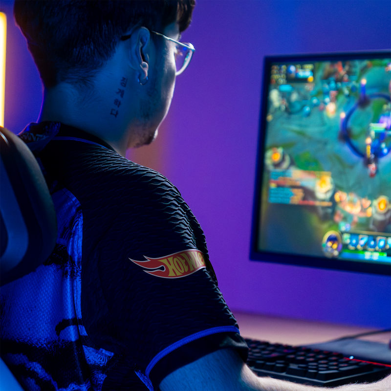 Hot Wheels refuerza su apoyo a los esports y renueva el patrocinio de GIANTX